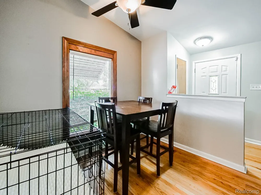 2681 Emeline Street Trenton City, MI 48183
