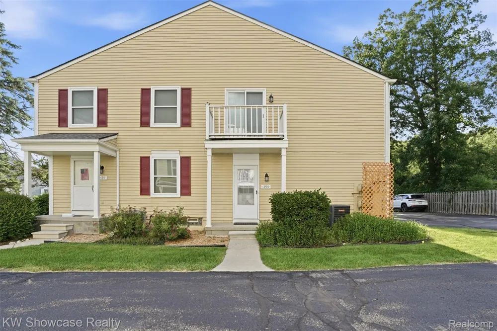1499 Mariner Drive Walled Lake City, MI 48390