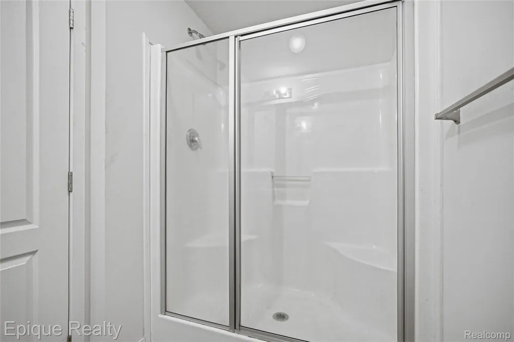 15346 Enchante Clinton Charter Township, MI 48038