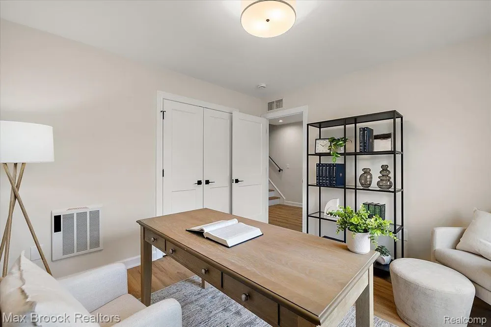 378 Notre Dame Street Grosse Pointe City, MI 48230
