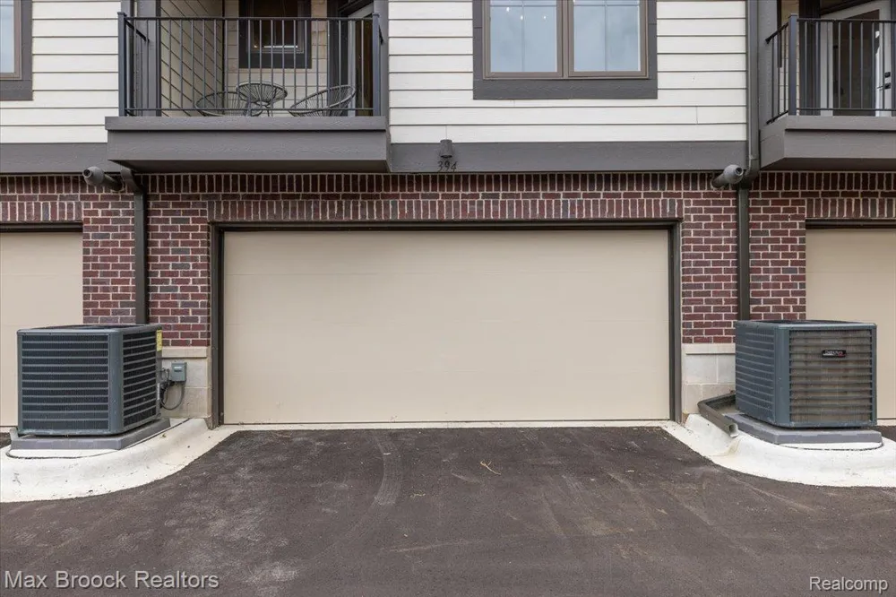 378 Notre Dame Street Grosse Pointe City, MI 48230