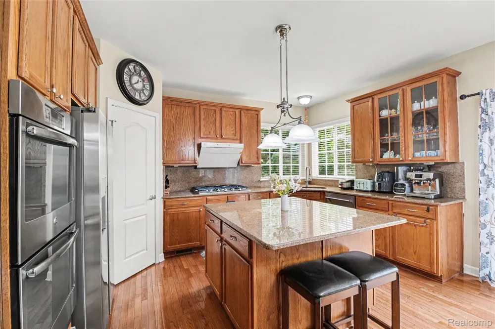 49847 Parkside Drive Northville Township, MI 48168
