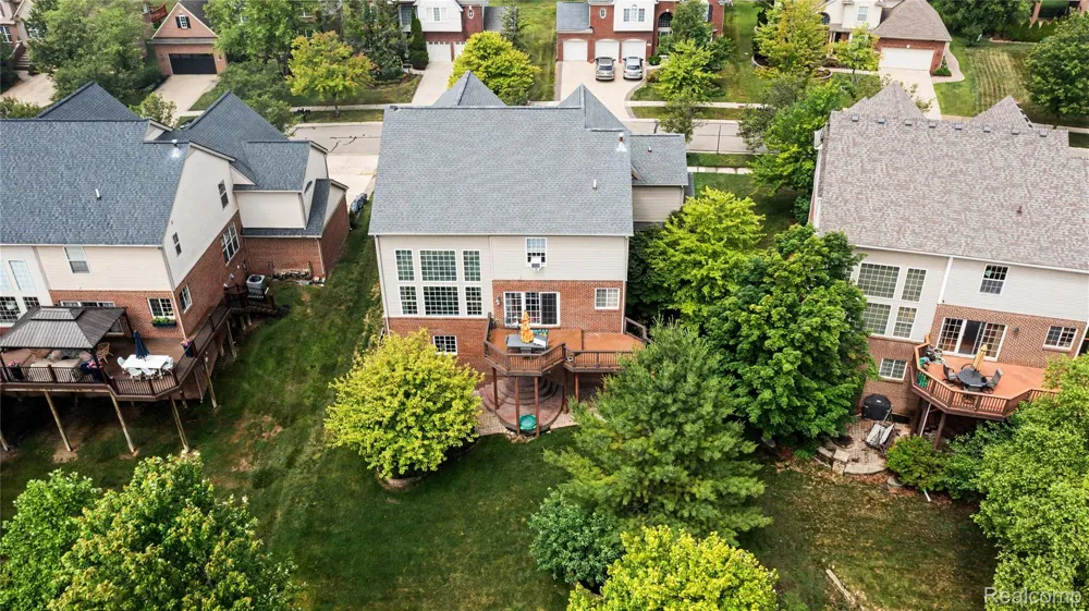 49847 Parkside Drive Northville Township, MI 48168
