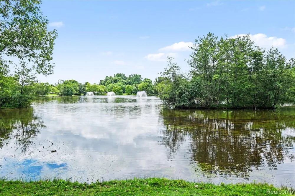 49847 Parkside Drive Northville Township, MI 48168