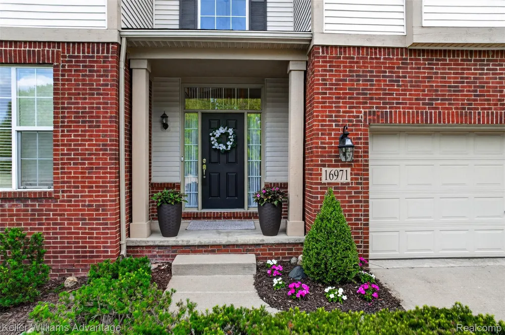 16971 Algonquin Drive Northville Township, MI 48168