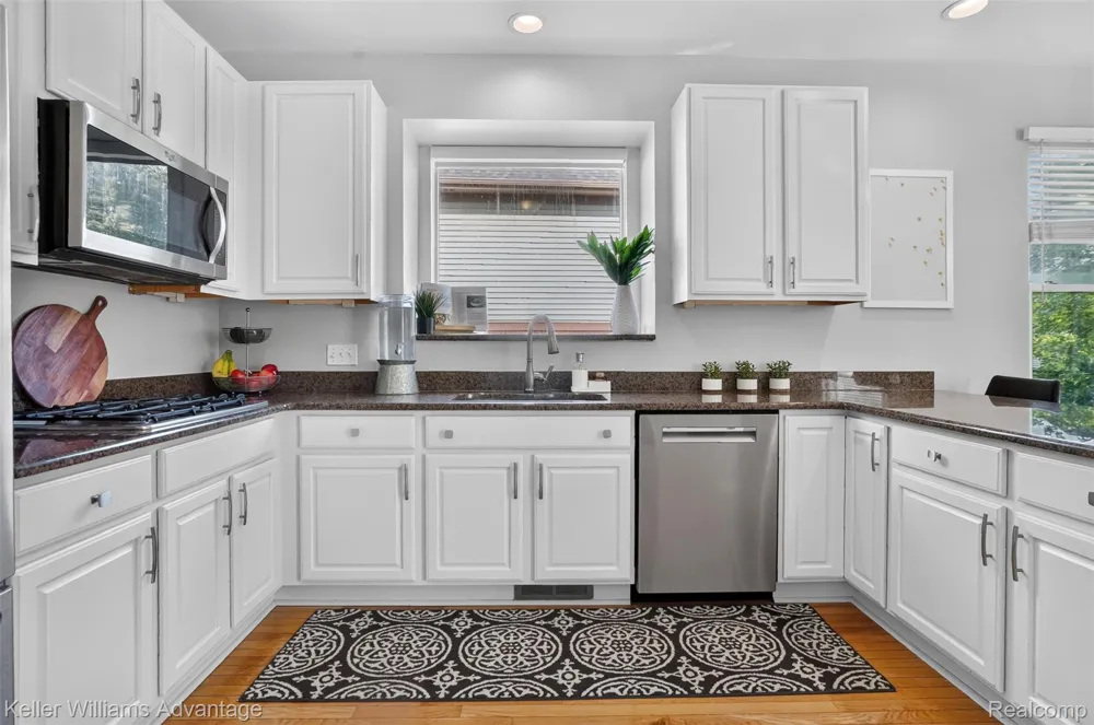 16971 Algonquin Drive Northville Township, MI 48168