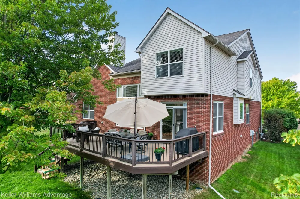 16971 Algonquin Drive Northville Township, MI 48168