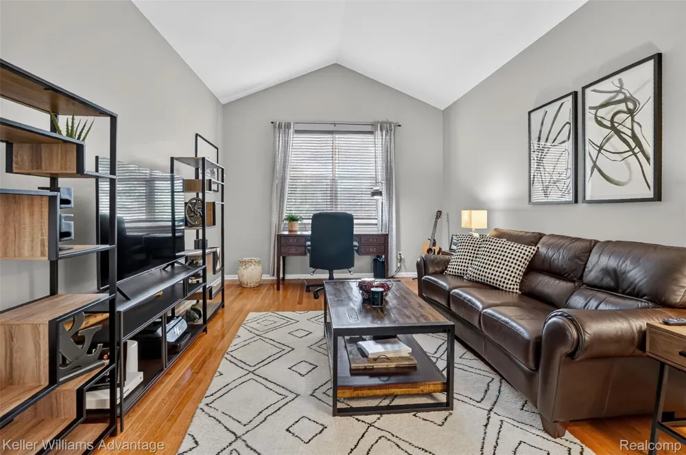 16971 Algonquin Drive Northville Township, MI 48168