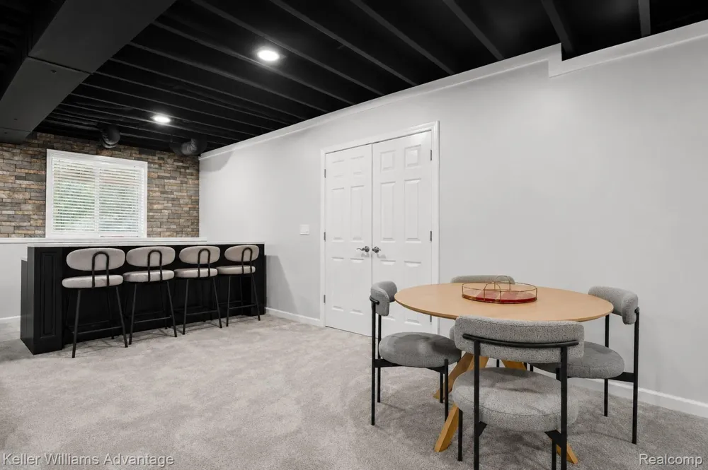 16971 Algonquin Drive Northville Township, MI 48168