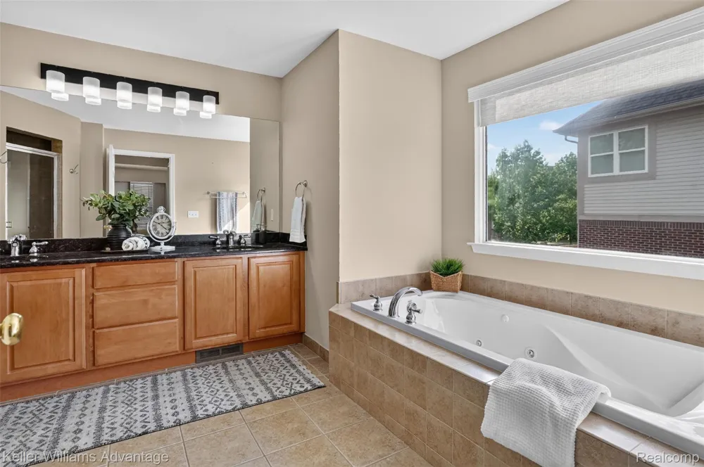 16971 Algonquin Drive Northville Township, MI 48168