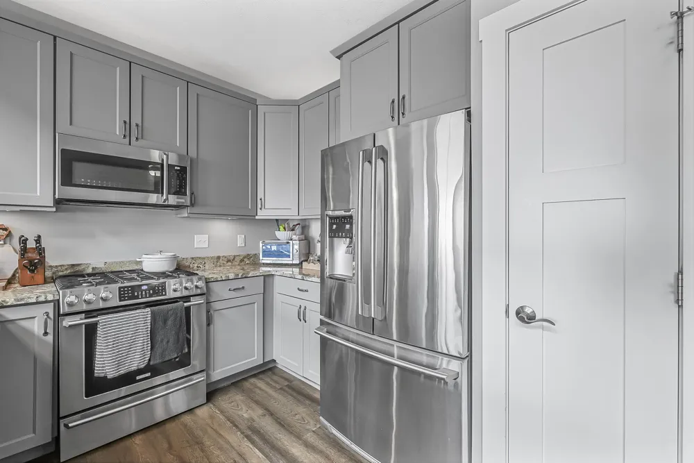 13802 S West Bayshore Drive Elmwood Charter Township, MI 49684