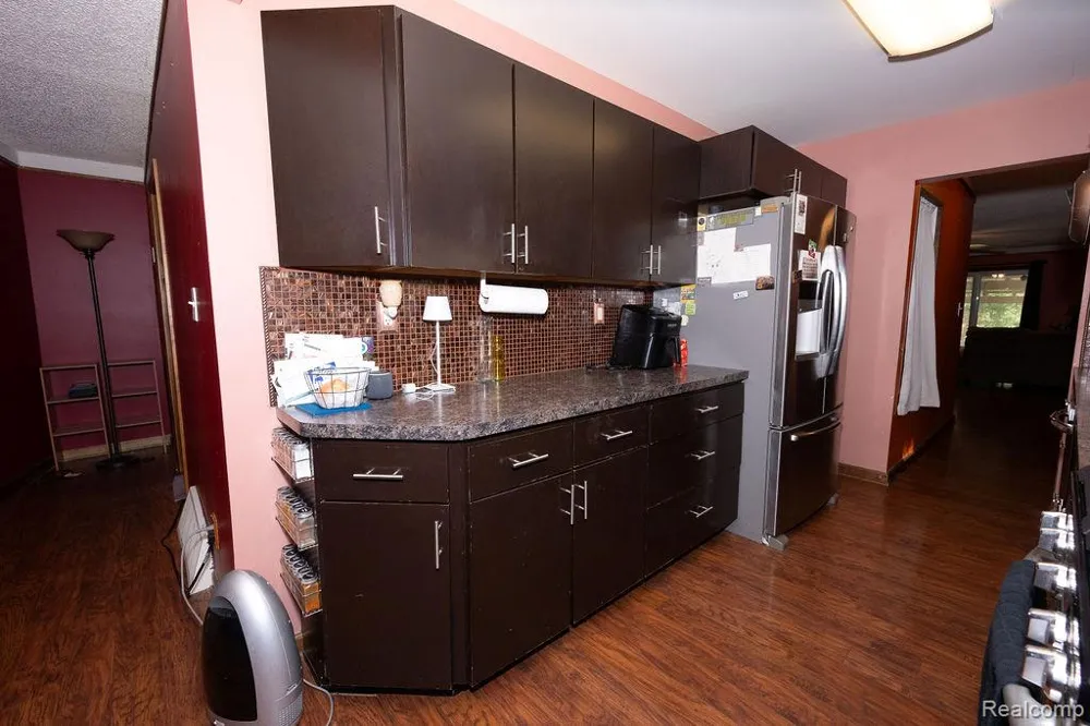 3227 Charles Street Trenton City, MI 48183