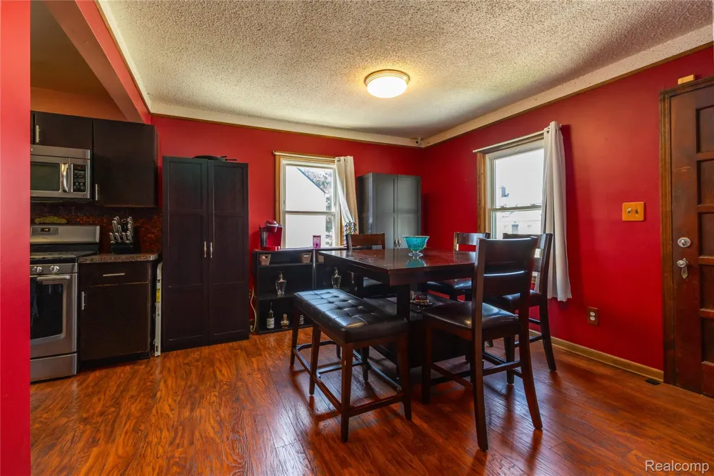 3227 Charles Street Trenton City, MI 48183