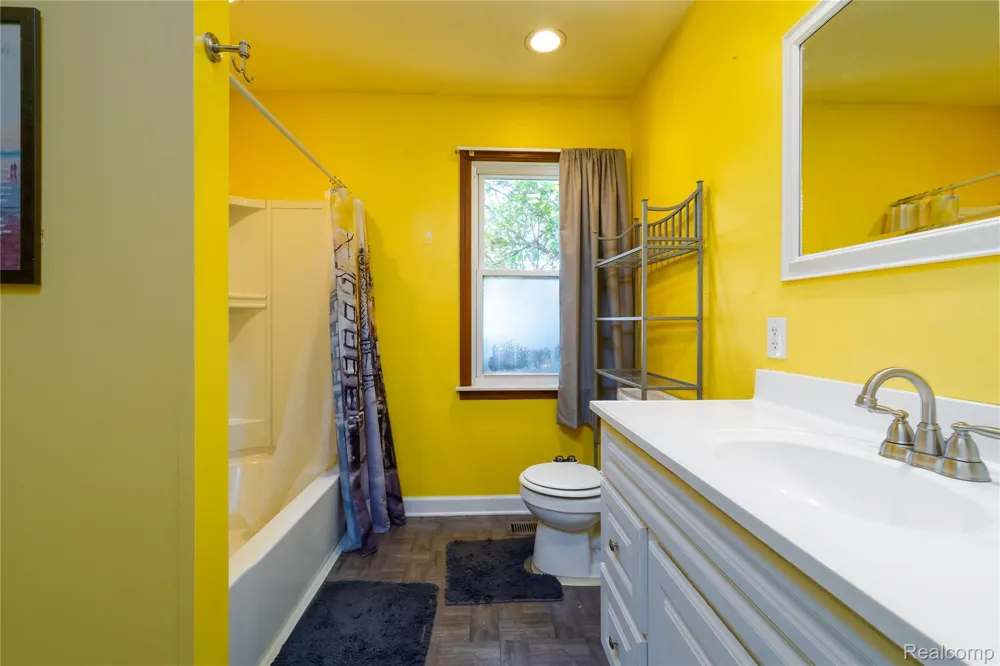 3227 Charles Street Trenton City, MI 48183