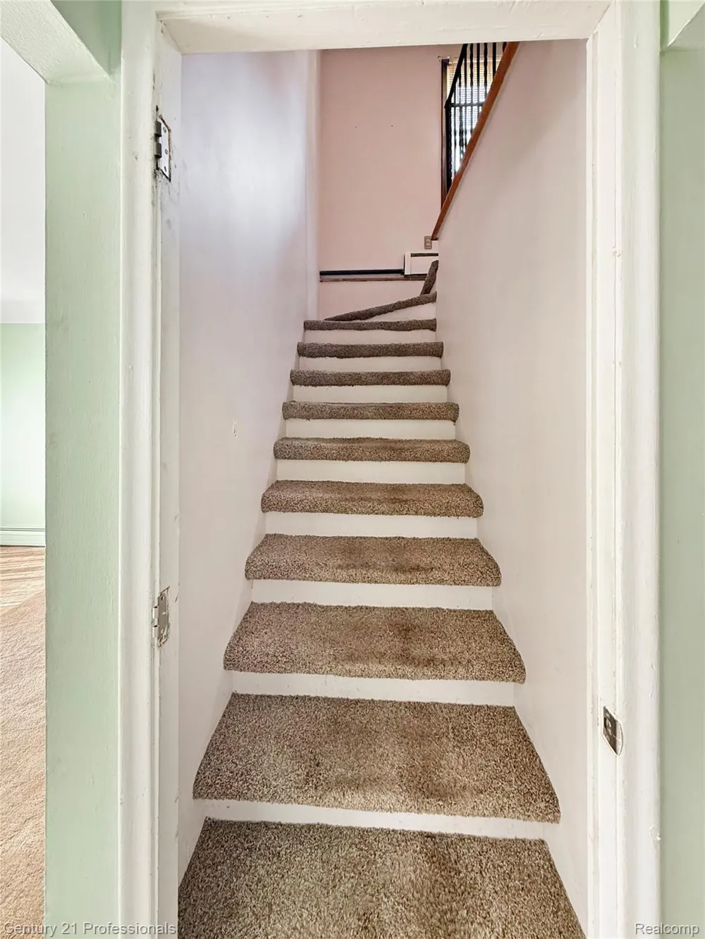 18424 Glenmore Redford Charter Township, MI 48240