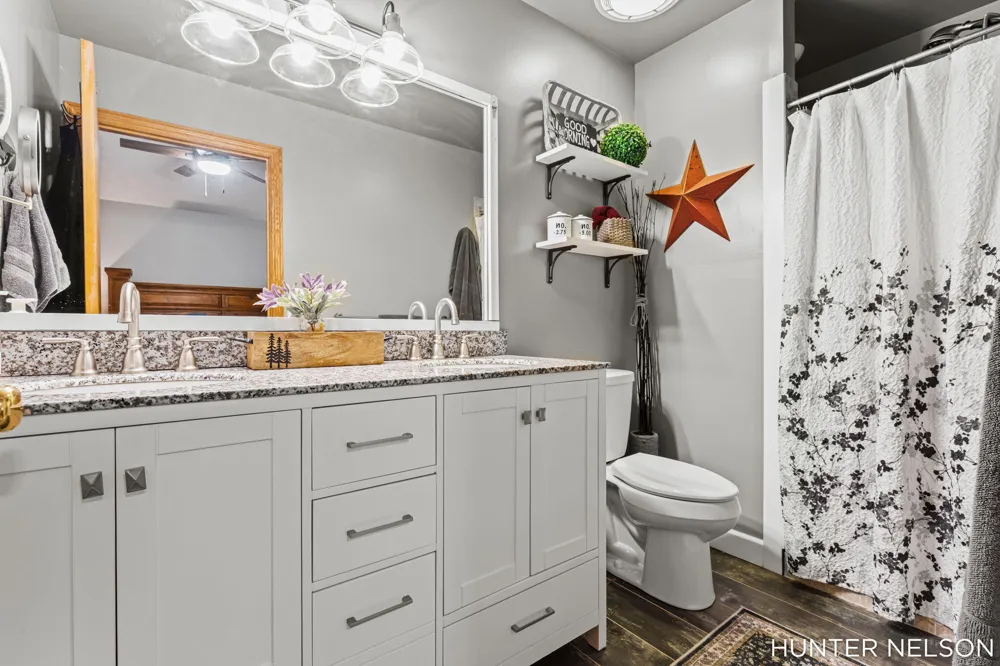 3160 Cottage Court Algoma Township, MI 49319