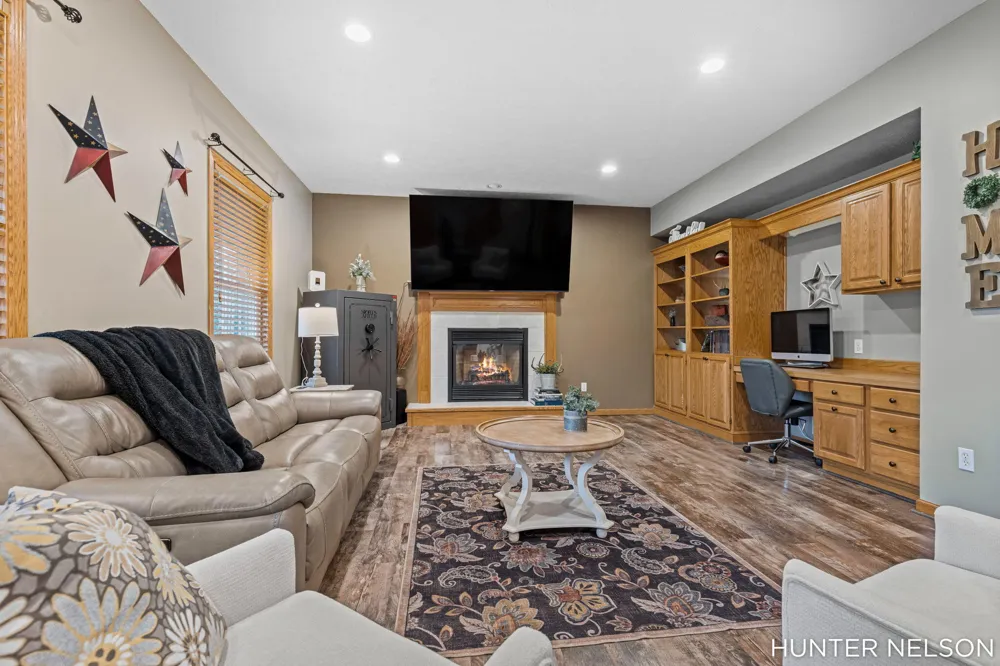 3160 Cottage Court Algoma Township, MI 49319