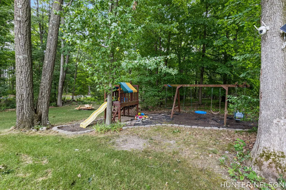 3160 Cottage Court Algoma Township, MI 49319