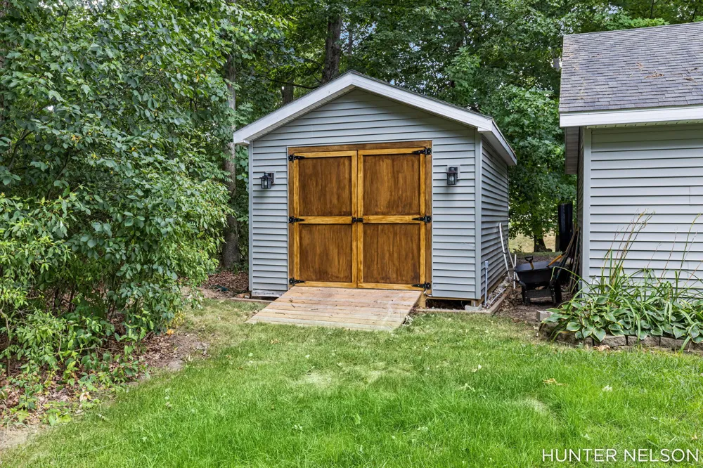 3160 Cottage Court Algoma Township, MI 49319