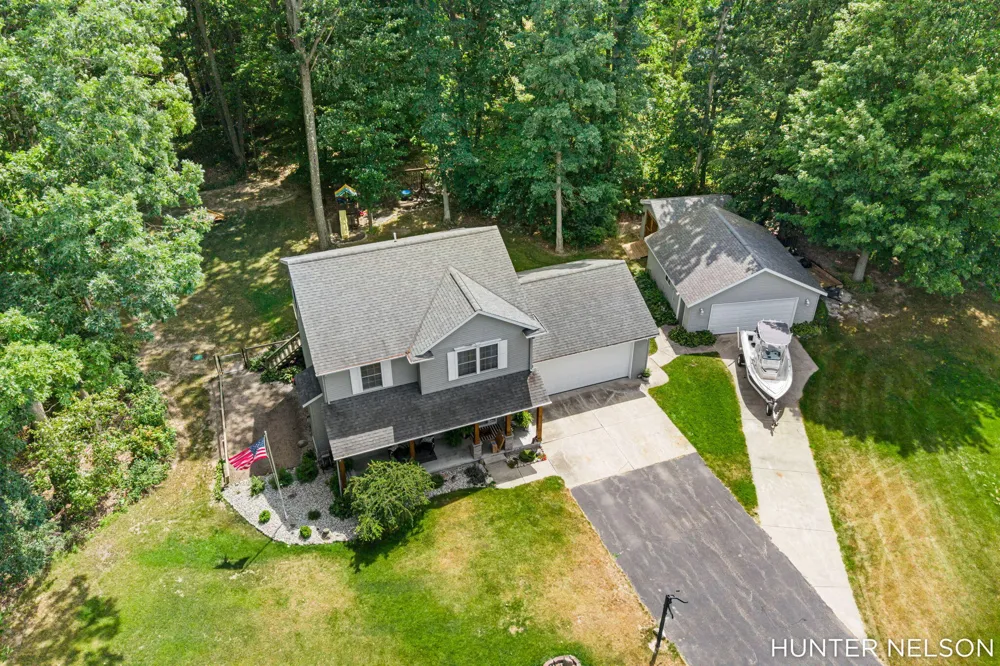 3160 Cottage Court Algoma Township, MI 49319
