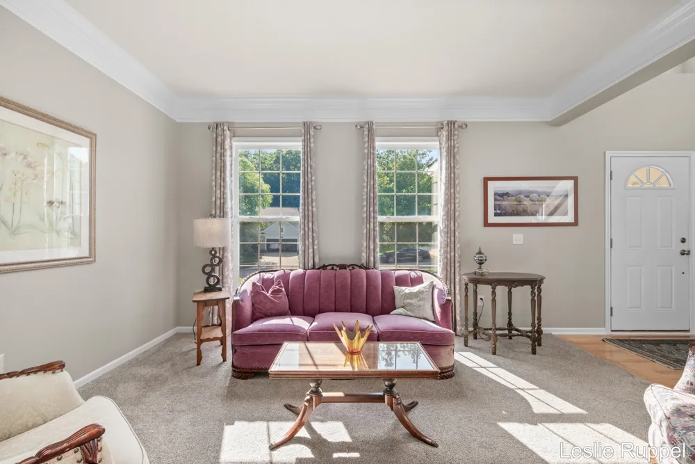 2643 Arbor Chase Drive NE Grand Rapids Charter Township, MI 49525