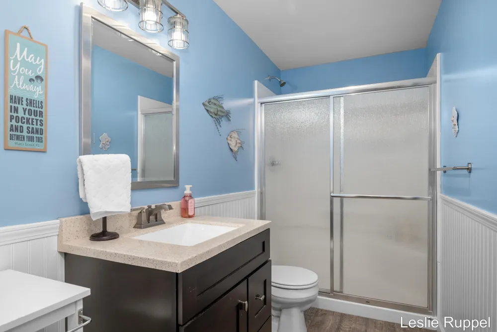 2643 Arbor Chase Drive NE Grand Rapids Charter Township, MI 49525