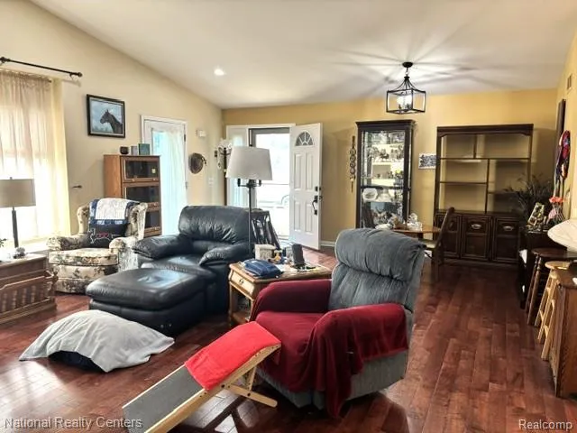 809 Chelsea Ridge Court Howell City, MI 48843