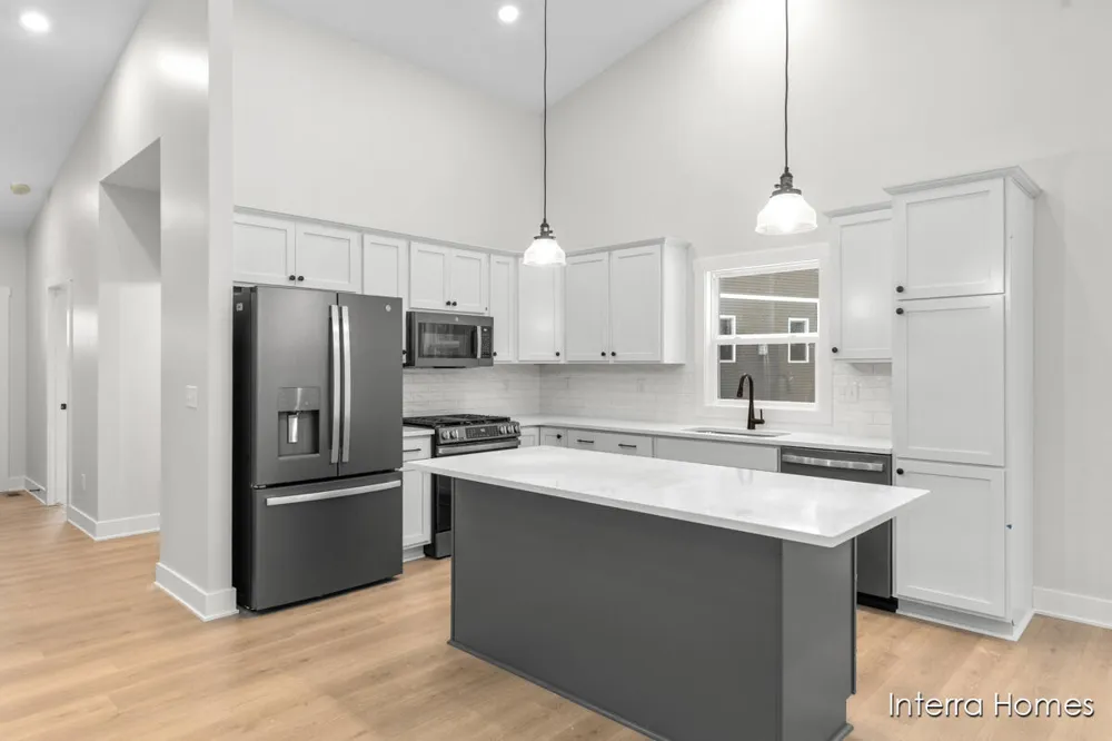 2875 E Cobblestone Court SE #48 Kentwood City, MI 49512