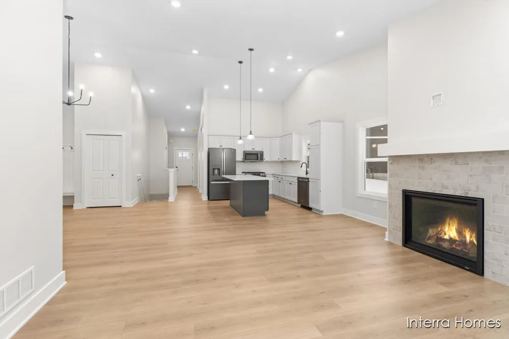 2875 E Cobblestone Court SE #48 Kentwood City, MI 49512