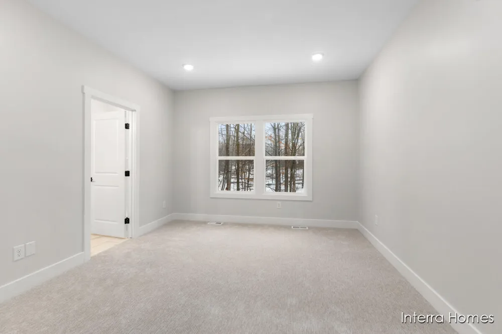 2875 E Cobblestone Court SE #48 Kentwood City, MI 49512