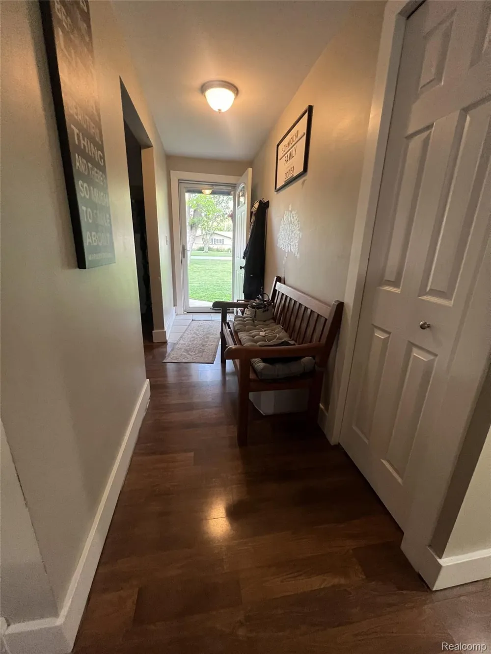 1439 Ivanhoe Road Pere Marquette Charter Township, MI 49431