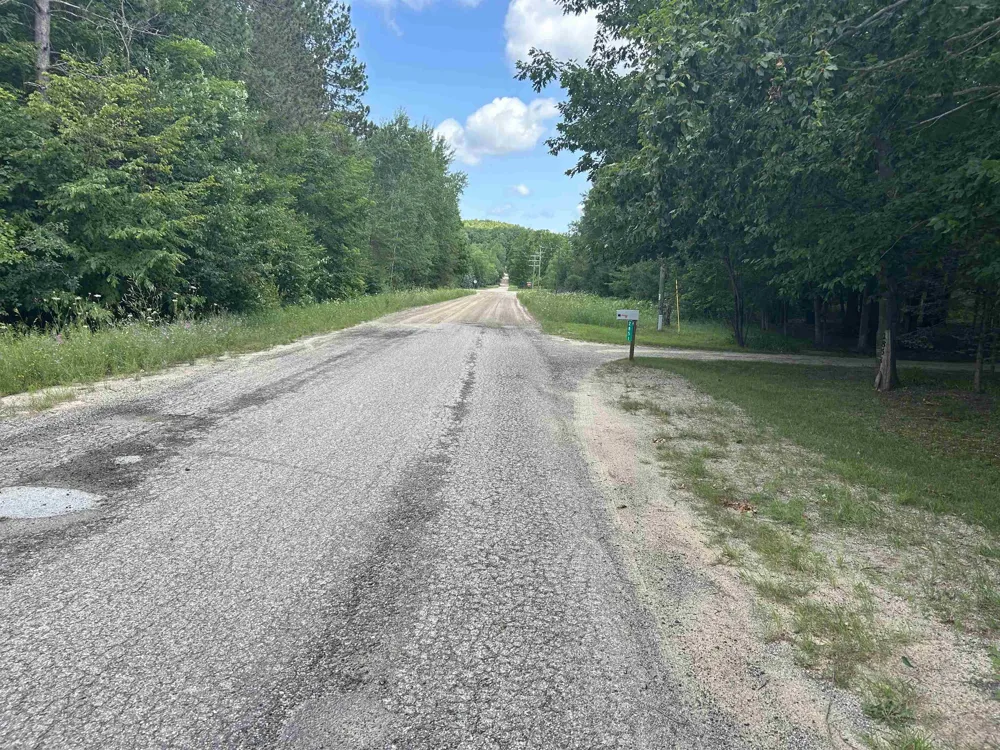 2851 Cedar River Road Chestonia Township, MI 49659