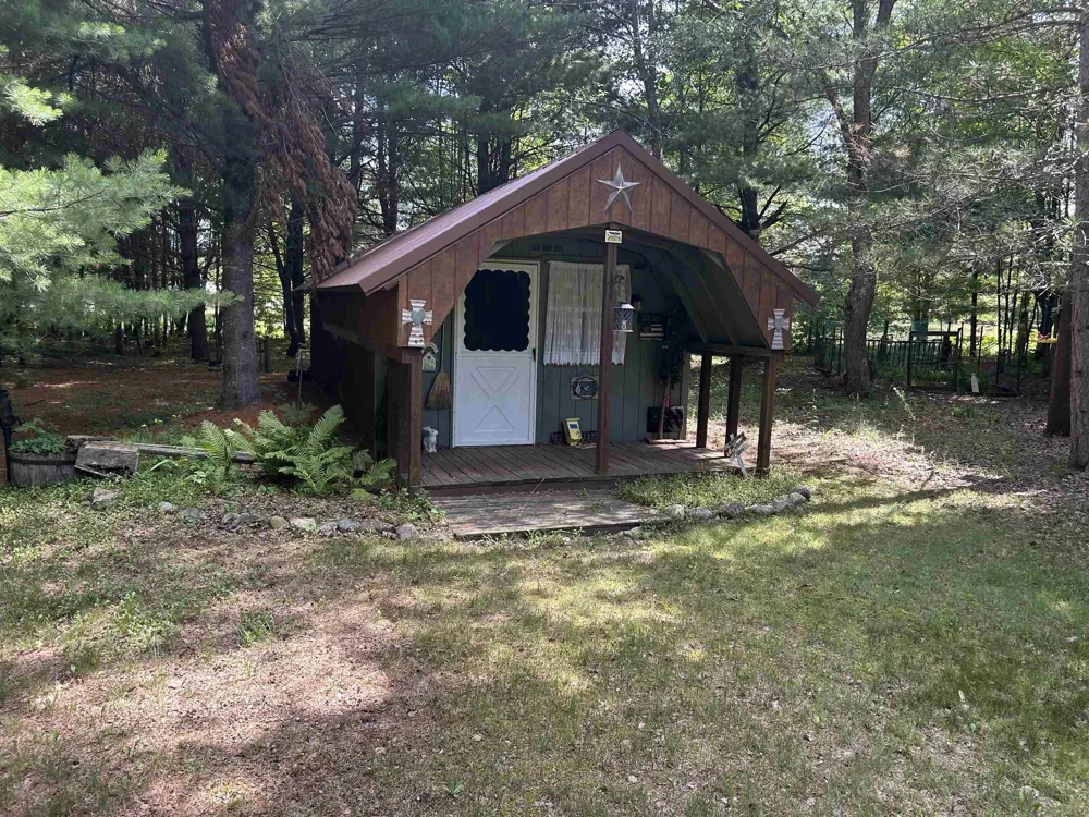 2851 Cedar River Road Chestonia Township, MI 49659