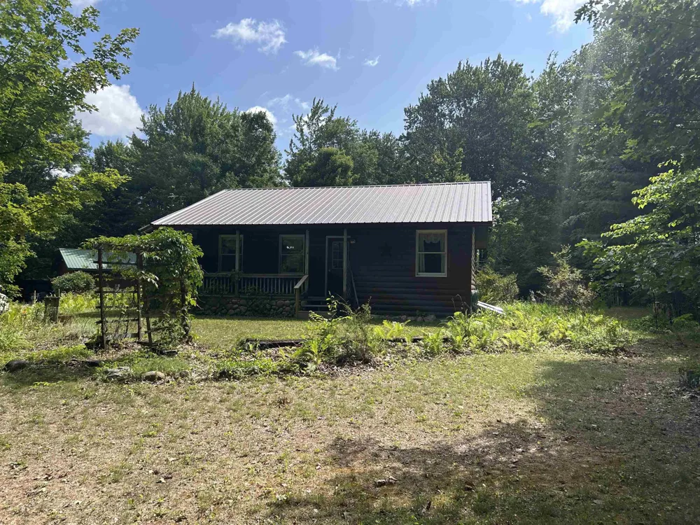 2851 Cedar River Road Chestonia Township, MI 49659