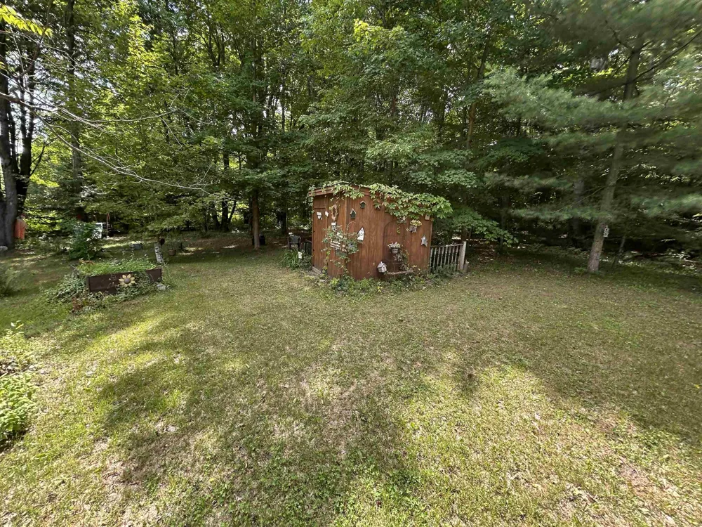 2851 Cedar River Road Chestonia Township, MI 49659
