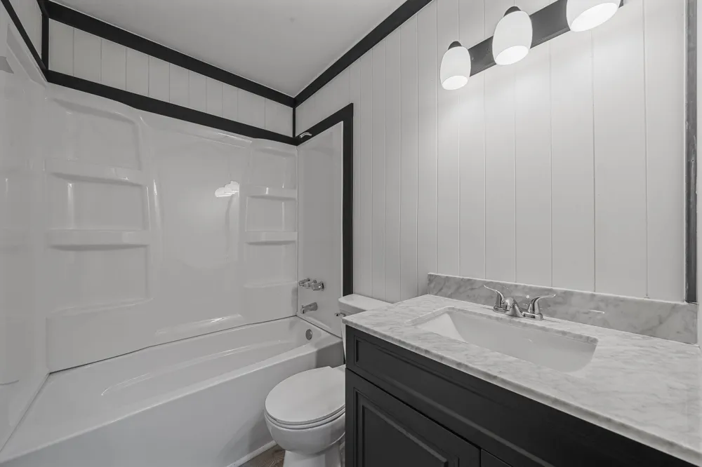 6586 Betsie River Road Grant Township, MI 49643