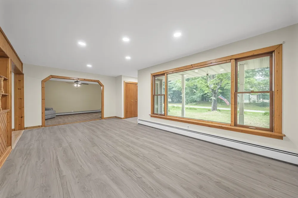 6586 Betsie River Road Grant Township, MI 49643