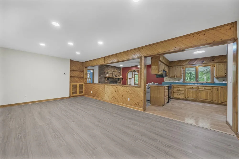 6586 Betsie River Road Grant Township, MI 49643