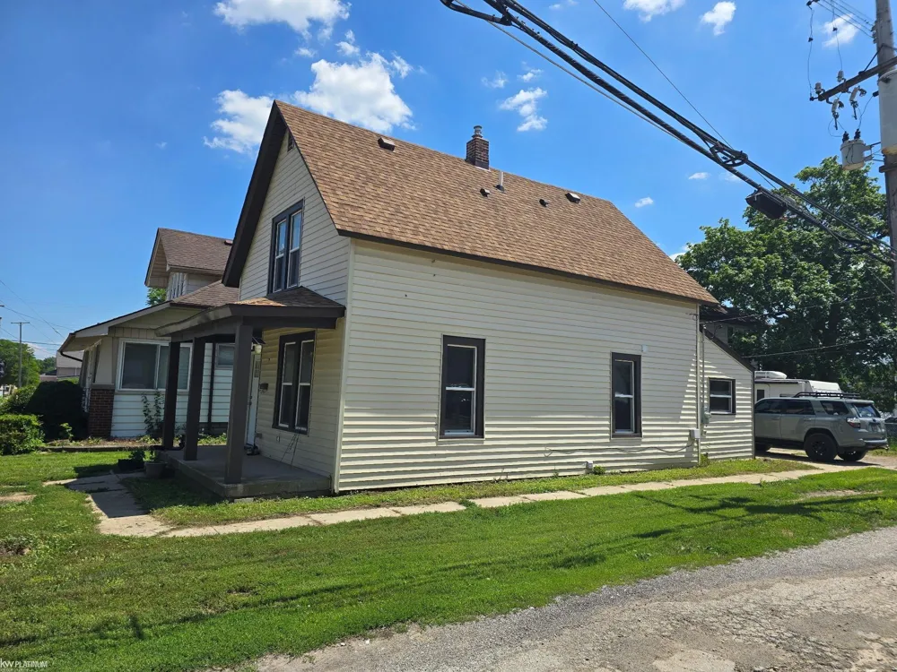115 Robertson Street Mt Clemens City, MI 48043