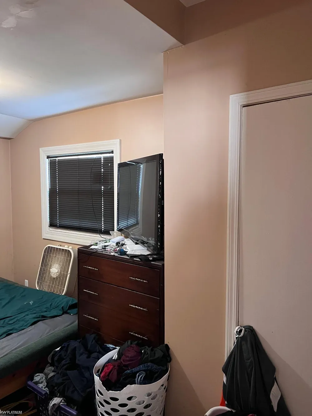 115 Robertson Street Mt Clemens City, MI 48043