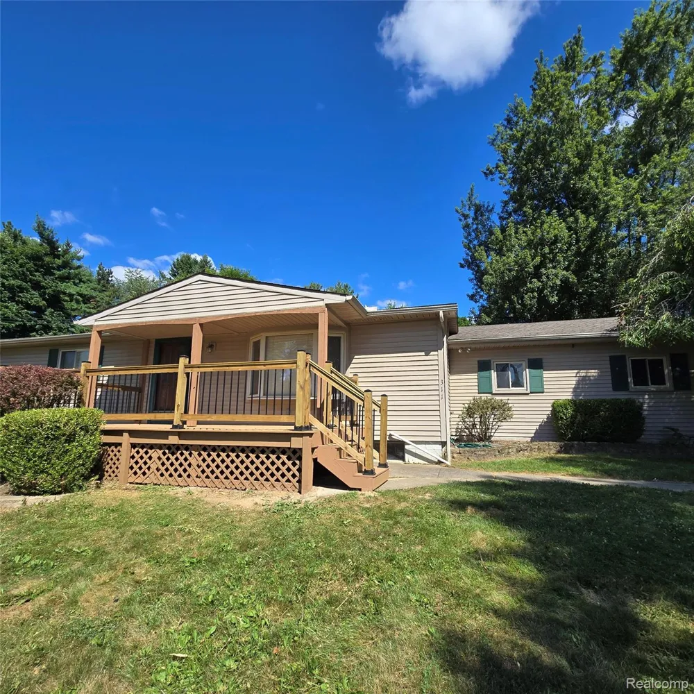 311 Nevada Avenue Rochester Hills City, MI 48309