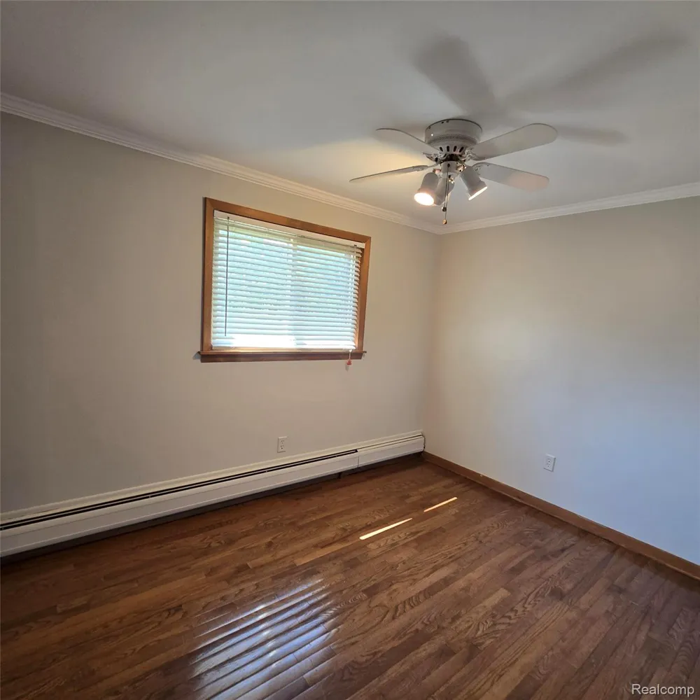 311 Nevada Avenue Rochester Hills City, MI 48309