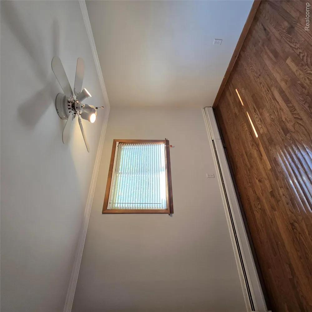 311 Nevada Avenue Rochester Hills City, MI 48309