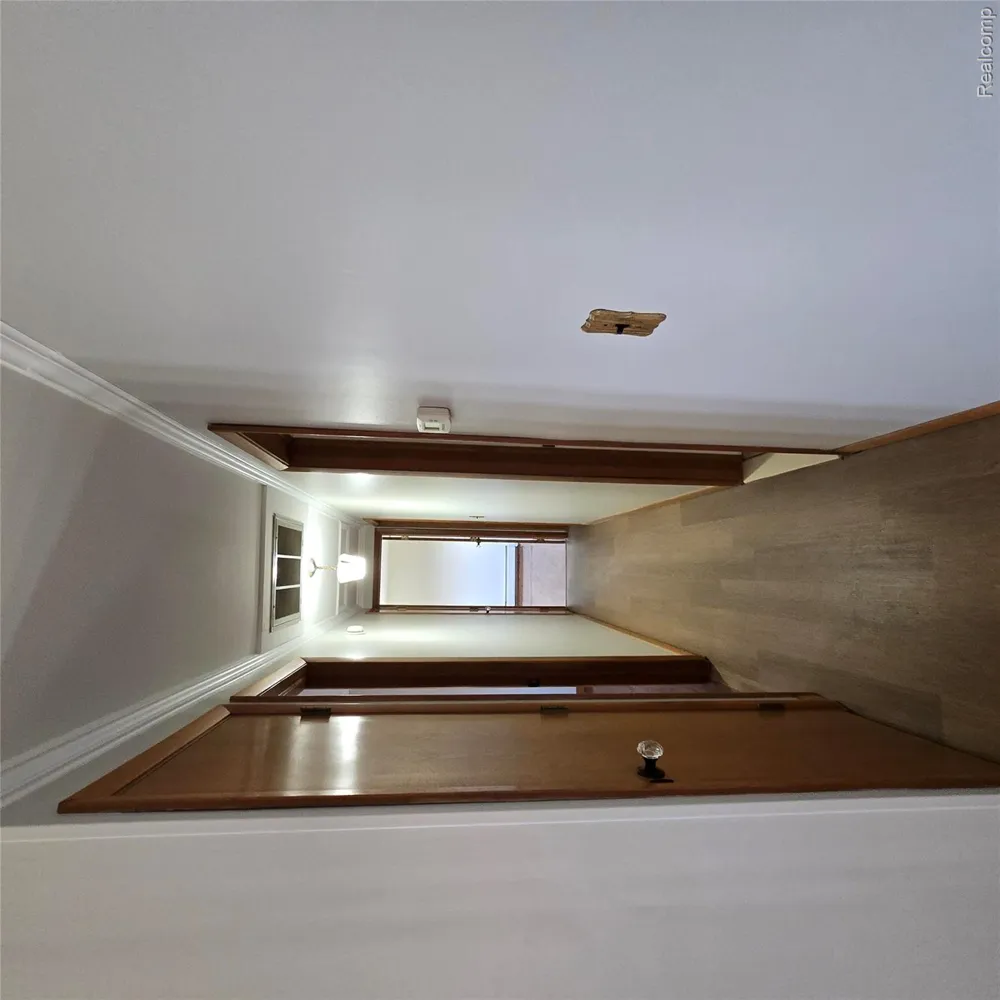 311 Nevada Avenue Rochester Hills City, MI 48309