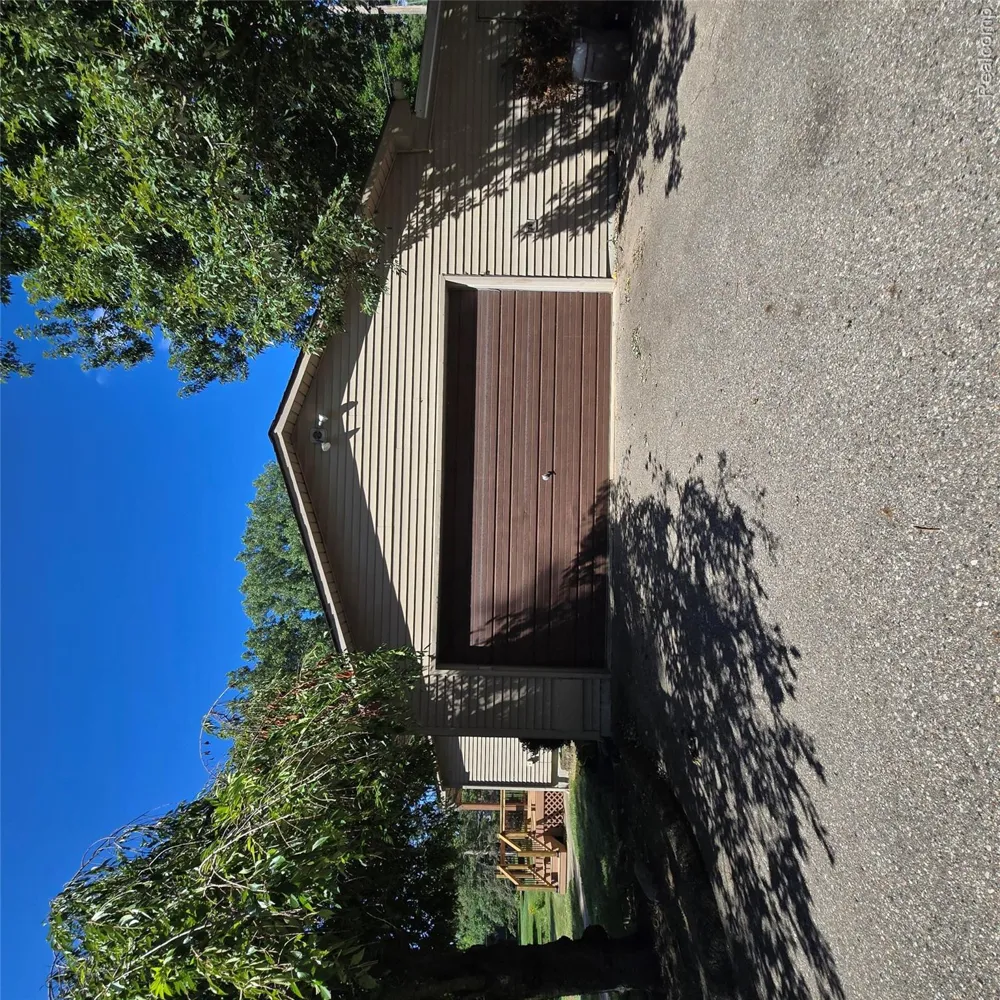 311 Nevada Avenue Rochester Hills City, MI 48309
