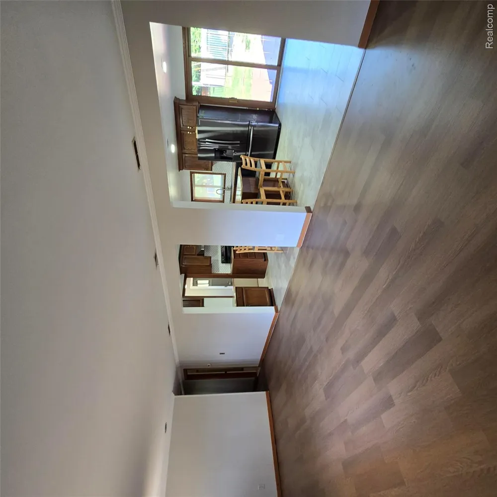 311 Nevada Avenue Rochester Hills City, MI 48309