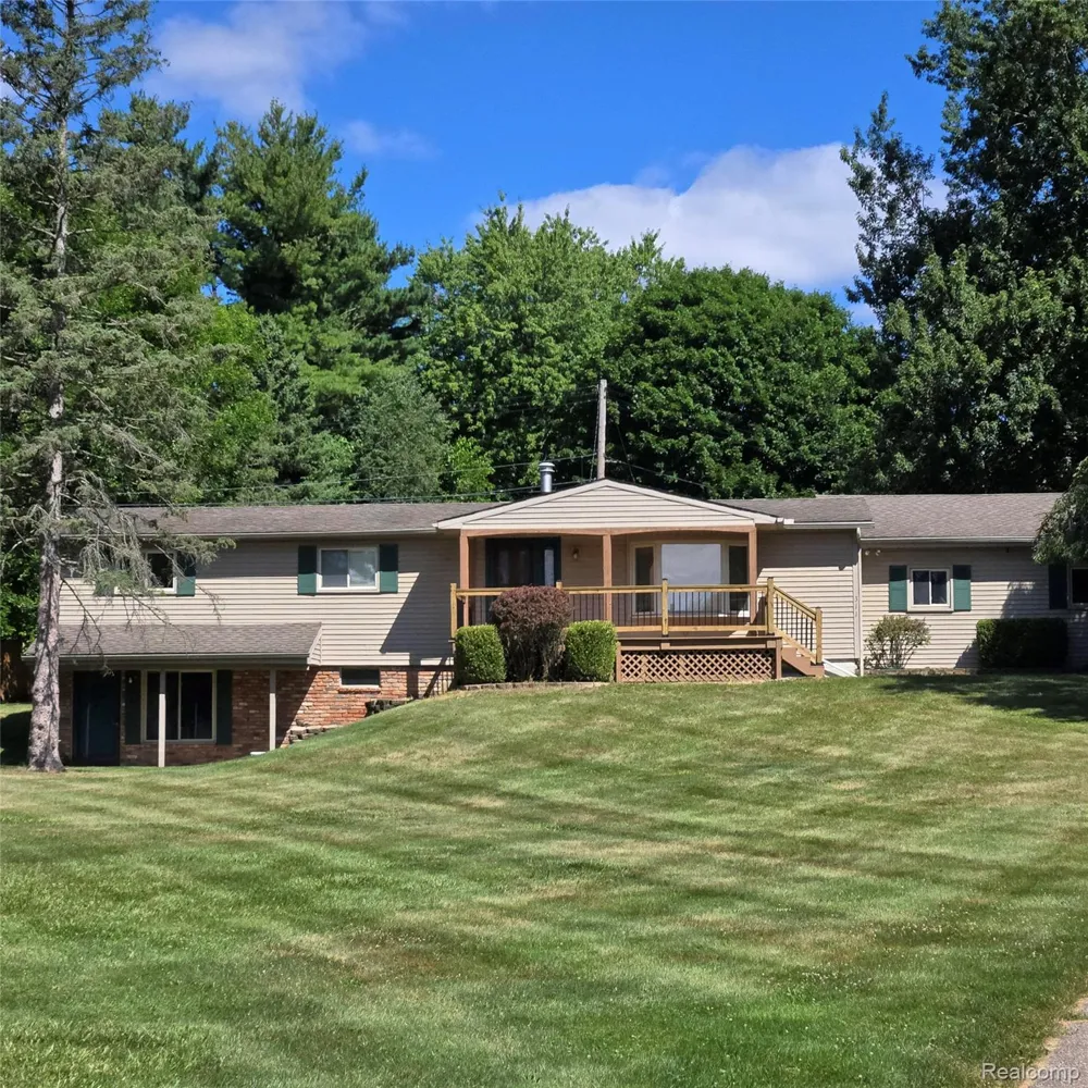 311 Nevada Avenue Rochester Hills City, MI 48309