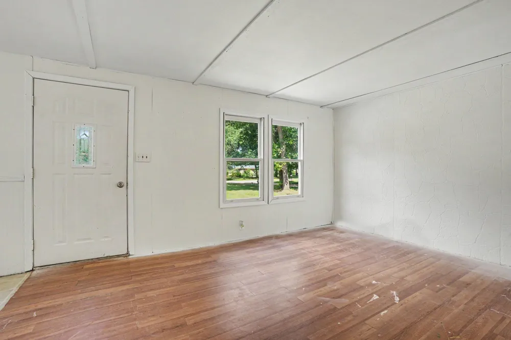 29201 Jewells Antwerp Township, MI 49065