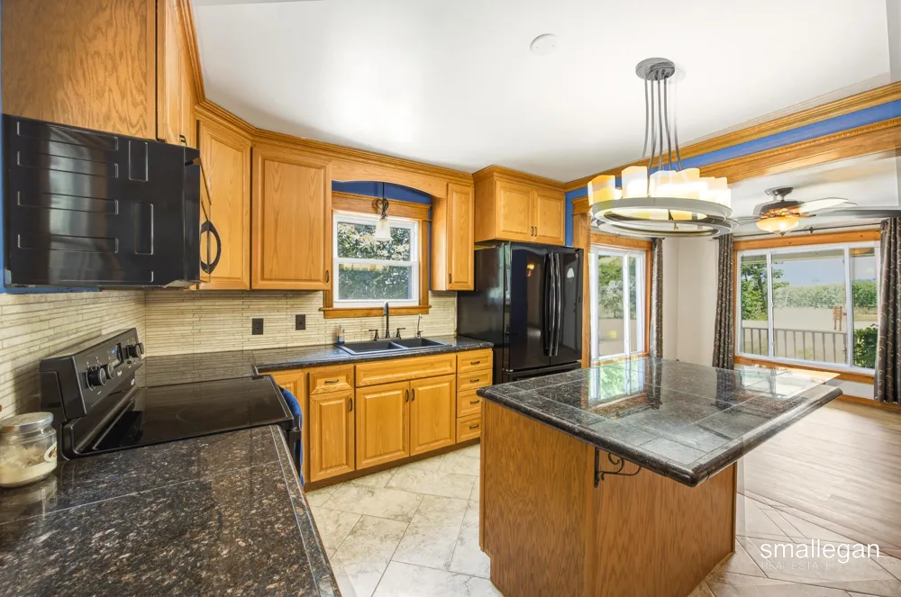 4005 Hendershot Avenue NW Alpine Township, MI 49544