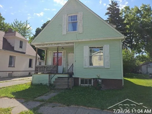512 Porter Street Saginaw City, MI 48602